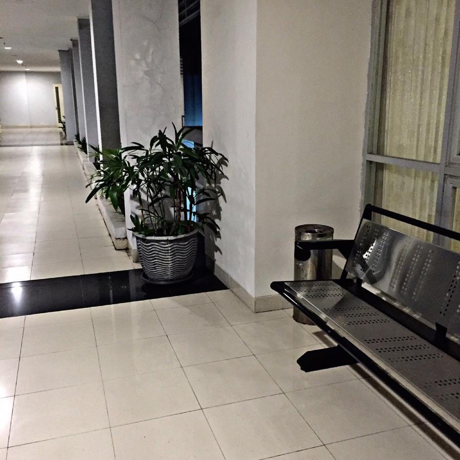 Greensa Inn Surabaya Luaran gambar
