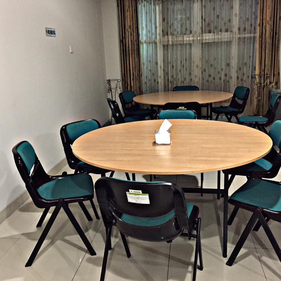 Greensa Inn Surabaya Luaran gambar